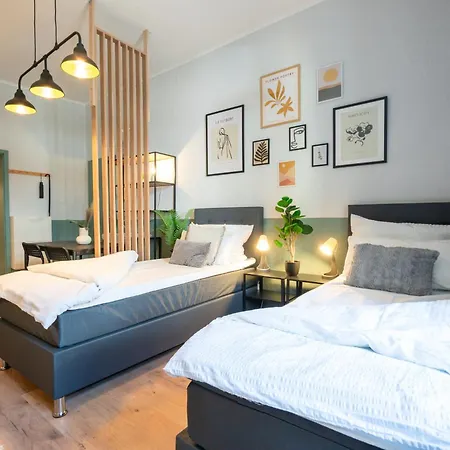 Stayando Center Retreat Mitten In Аугсбург