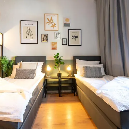 Апартаменты Stayando Center Retreat Mitten In Аугсбург